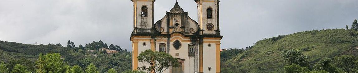 Igreja de São Francisco de Paula em Ouro Preto - MG vista da Igreja de São José.